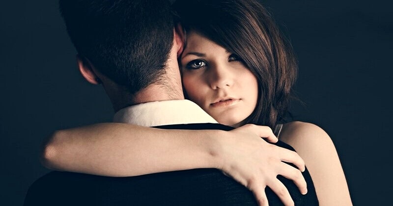 25 Signs You Are Forcing A Relationship